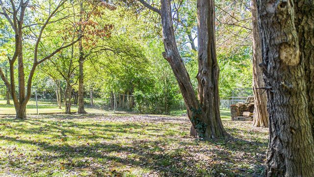 133 Frankfort Ave, Paducah, KY 42001