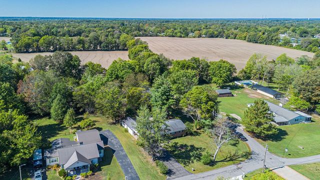 133 Frankfort Ave, Paducah, KY 42001