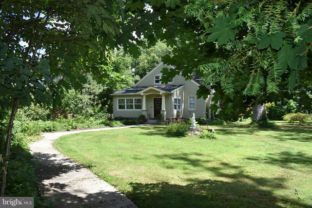 1109 FOREST AVE, Lansdale, PA 19446