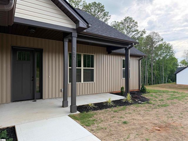 187 Susans Road, Gaffney, SC 29341