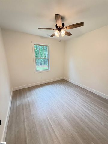 187 Susans Road, Gaffney, SC 29341