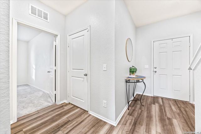 13517 Sunrise Meadow, St Hedwig, TX 78152