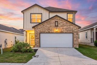 13517 Sunrise Meadow, St Hedwig, TX 78152
