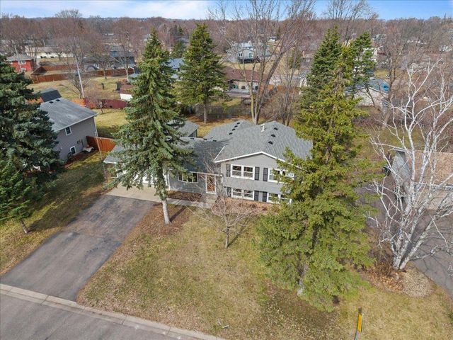 16263 Fishing Way W, Rosemount, MN 55068