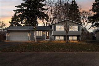 16263 Fishing Way W, Rosemount, MN 55068