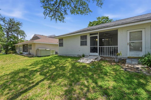 351 IXORA DRIVE 61, Palm Harbor, FL 34684
