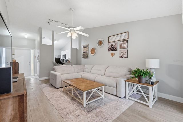 351 IXORA DRIVE 61, Palm Harbor, FL 34684