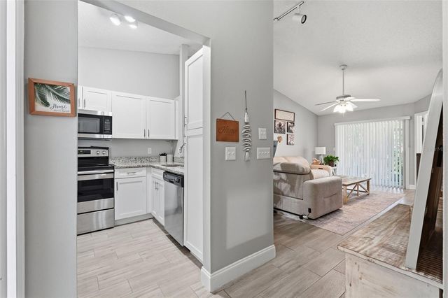 351 IXORA DRIVE 61, Palm Harbor, FL 34684