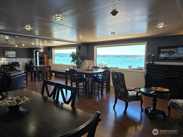 201 SHORE Drive, Bremerton, WA 98310