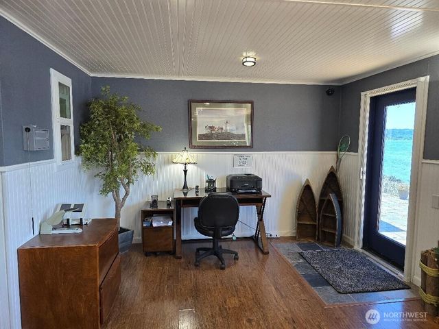 201 SHORE Drive, Bremerton, WA 98310