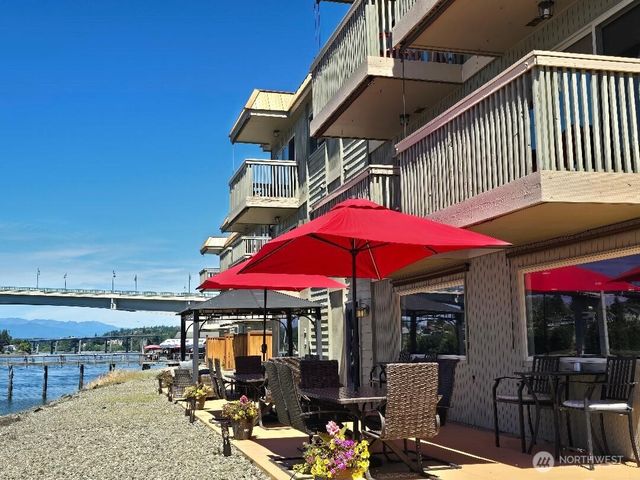 201 SHORE Drive, Bremerton, WA 98310