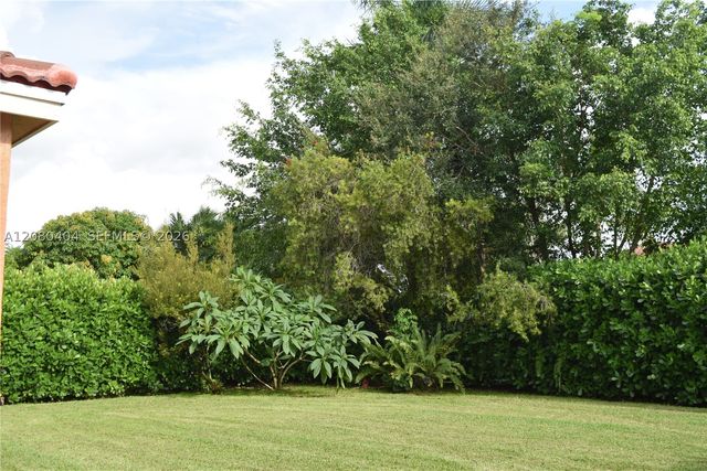 4154 Staghorn Ln, Weston, FL 33331
