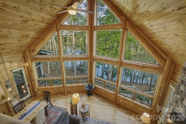2224 W Paradise Harbor Drive, Connelly Springs, NC 28612