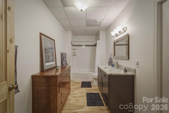2224 W Paradise Harbor Drive, Connelly Springs, NC 28612