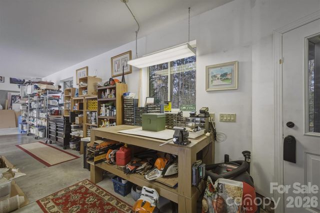 2224 W Paradise Harbor Drive, Connelly Springs, NC 28612