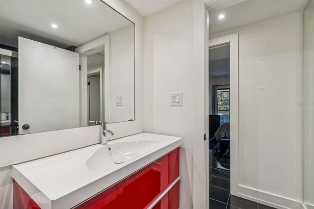 36750 US HIGHWAY 19 N 19306, Palm Harbor, FL 34684