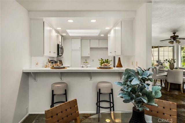 54 Orchard, Irvine, CA 92618