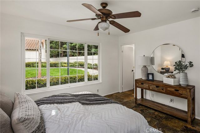 54 Orchard, Irvine, CA 92618