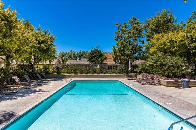 54 Orchard, Irvine, CA 92618