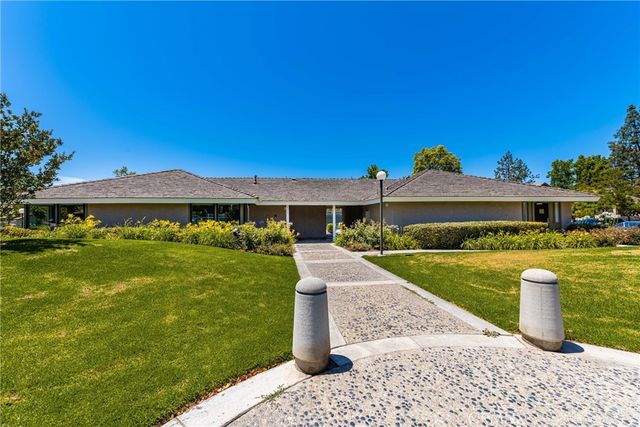 54 Orchard, Irvine, CA 92618