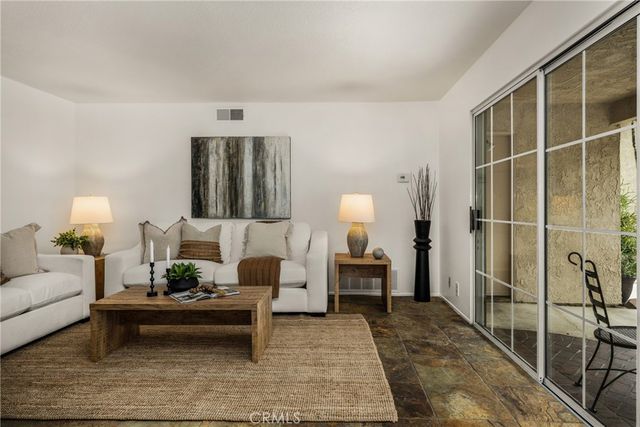 54 Orchard, Irvine, CA 92618