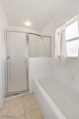2931 NW 4th PL, Cape Coral, FL 33993