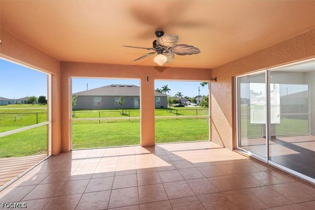 2931 NW 4th PL, Cape Coral, FL 33993
