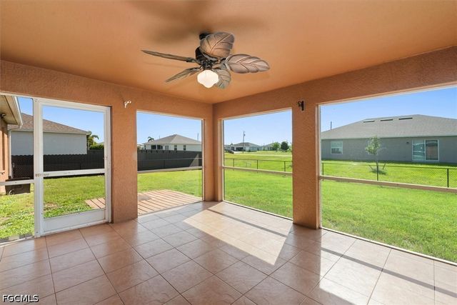 2931 NW 4th PL, Cape Coral, FL 33993