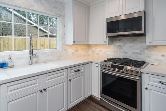 726 Thistlewood Drive, Houston, TX 77079