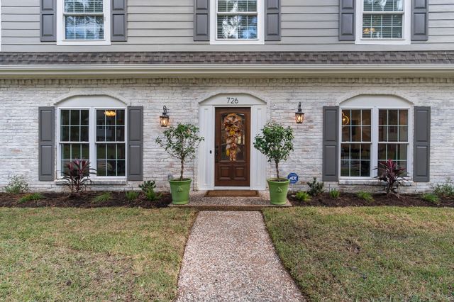 726 Thistlewood Drive, Houston, TX 77079