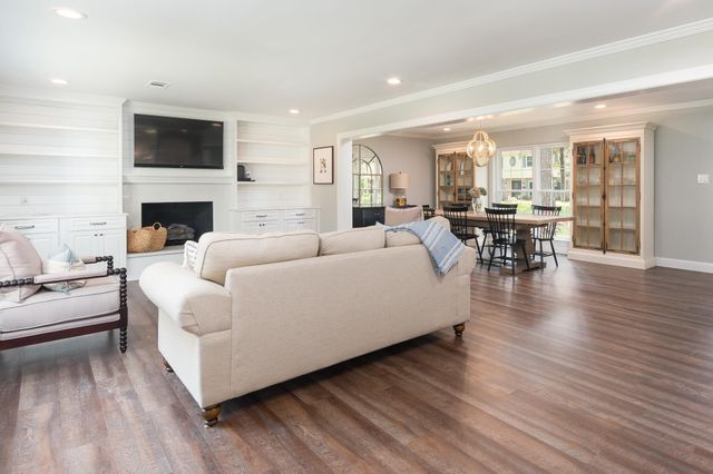 726 Thistlewood Drive, Houston, TX 77079