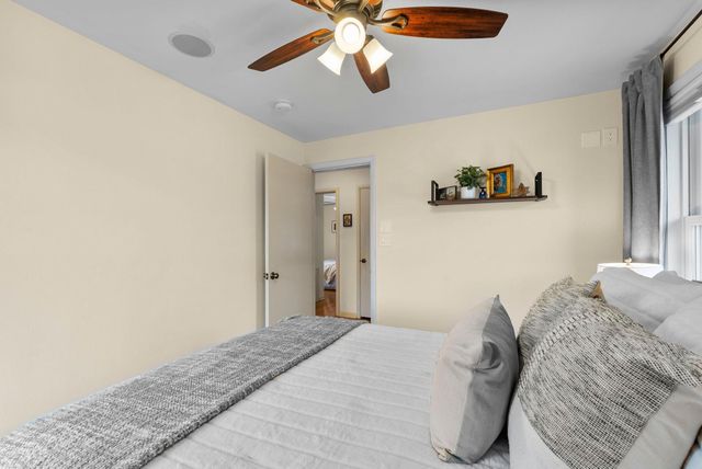 2709 W 60th Street, Minneapolis, MN 55410