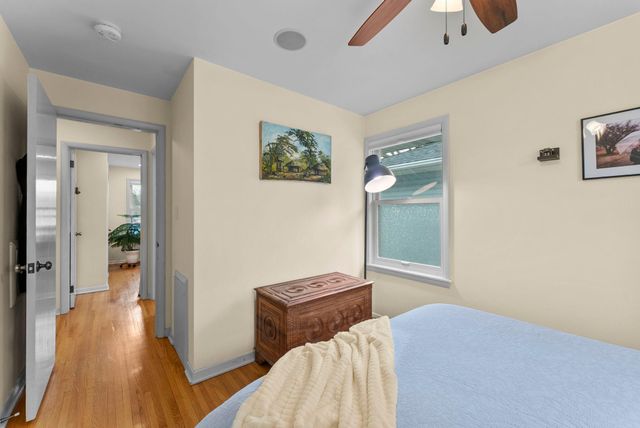 2709 W 60th Street, Minneapolis, MN 55410