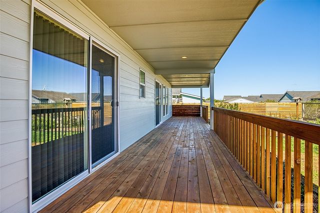 1298 Storm King Avenue SW, Ocean Shores, WA 98569