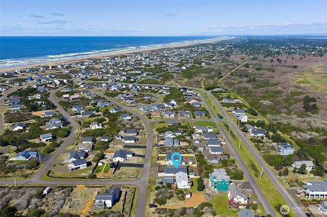 1298 Storm King Avenue SW, Ocean Shores, WA 98569