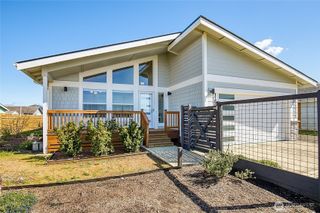 1298 Storm King Avenue SW, Ocean Shores, WA 98569