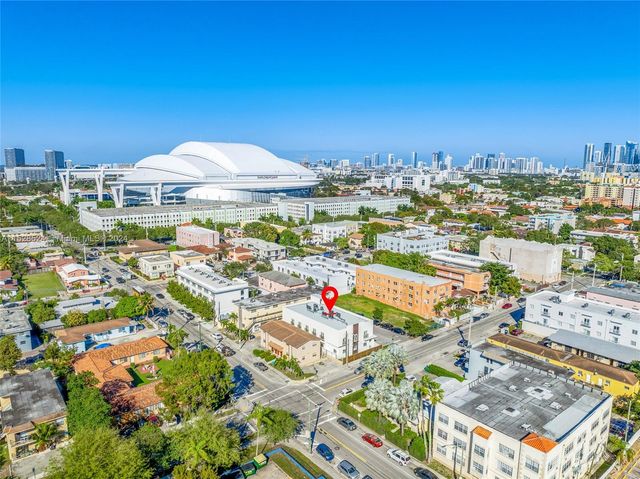 1567 NW 1st St, Miami, FL 33125