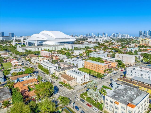 1567 NW 1st St, Miami, FL 33125