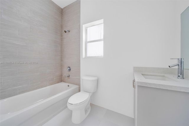 1567 NW 1st St, Miami, FL 33125