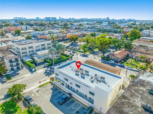 1567 NW 1st St, Miami, FL 33125