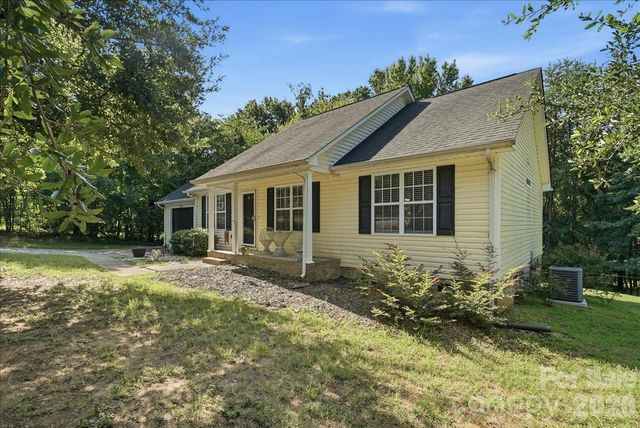 4089 Fallen Pine Road, Sherrills Ford, NC 28673