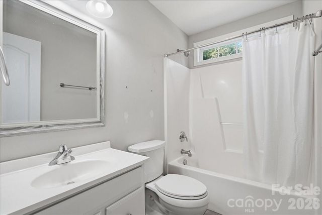 4089 Fallen Pine Road, Sherrills Ford, NC 28673
