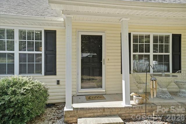 4089 Fallen Pine Road, Sherrills Ford, NC 28673