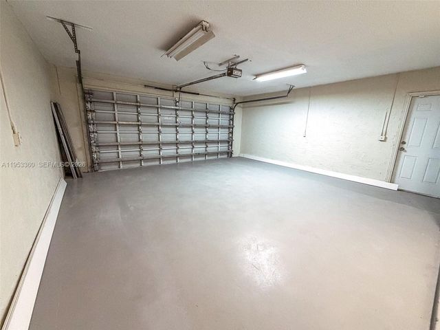 2660 Starwood Cir, West Palm Beach, FL 33406