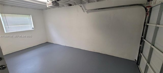 7160 NW 25 CT, Sunrise, FL 33313