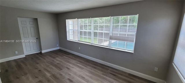 7160 NW 25 CT, Sunrise, FL 33313