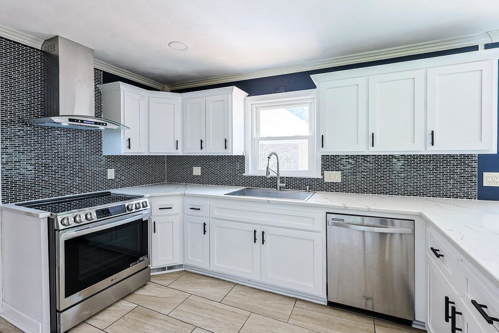 7638 S Highway 905, Longs, SC 29568 — photo 5
