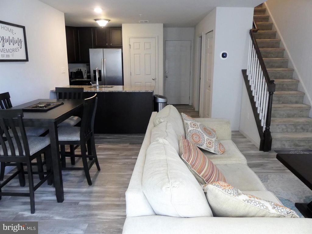 3060 GOSHEN DR #M71 L, PENNSBURG, PA 18073 — photo 4