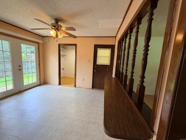 28 Emerald Circle, North Little Rock, AR 72118