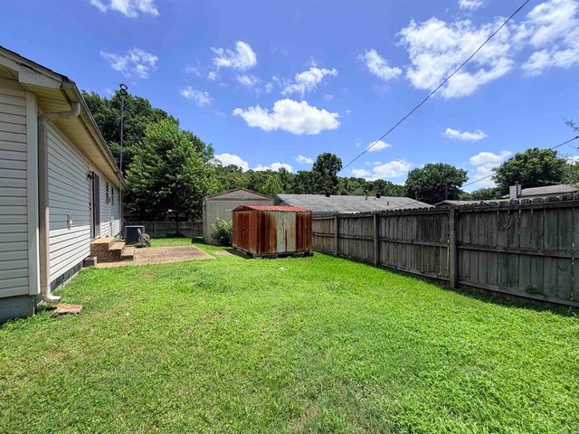 28 Emerald Circle, North Little Rock, AR 72118